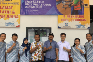 Para guru SMK 7 Semarang dan Westpex Indonesia